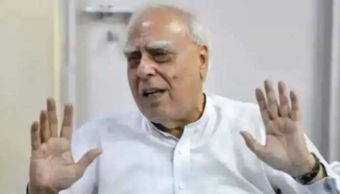 Kapil Sibal, a loyal Congressman: Shashi Tharoor, Gulam Nabi Azad come out in support