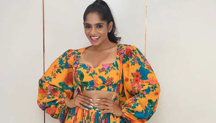 Trending: Johny Lever's daughter Jamie Lever mimics Sonam Kapoor in new viral video - Watch