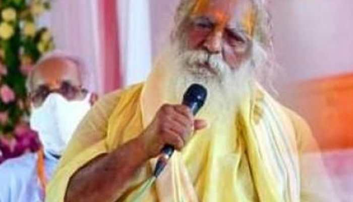 Mahant Nritya Gopal Das unwell, rushed to Lucknow&#039;s Medanta hospital