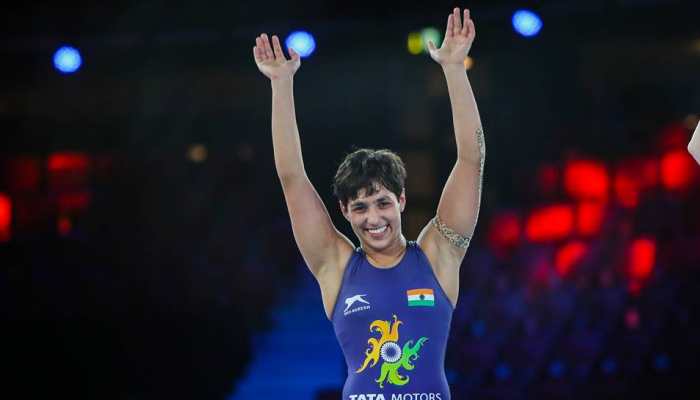 Anshu Malik wins historic silver in Indian women&#039;s best show at World Wrestling