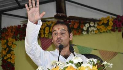 Tej Pratap Yadav attends Union minister's event, triggers speculations about leaving RJD