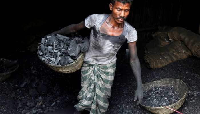 Brace for power cuts, Delhi told, as India&#039;s coal crisis hits home!