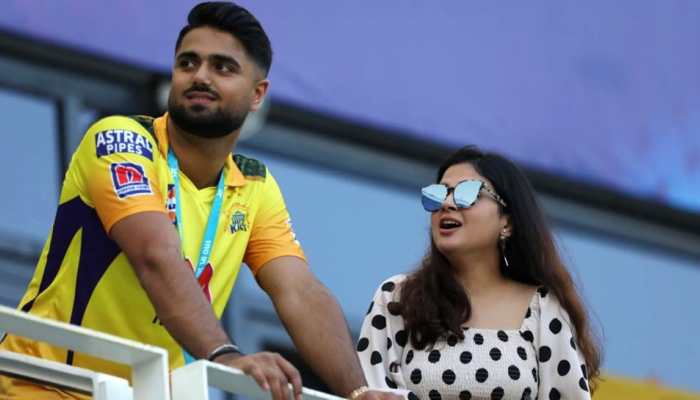 Watch: Sakshi Dhoni get emotional after husband MS Dhoni’s match-winning knock