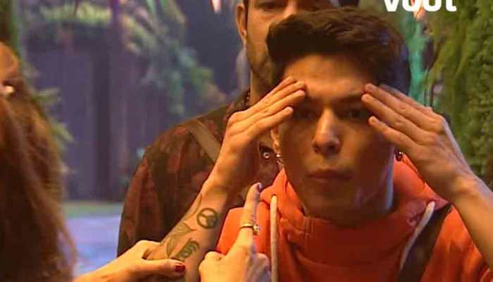 Bigg Boss 15 written update: Pratik Sehajpal breaks down, slaps himself after heated argument with Jay Bhanushali