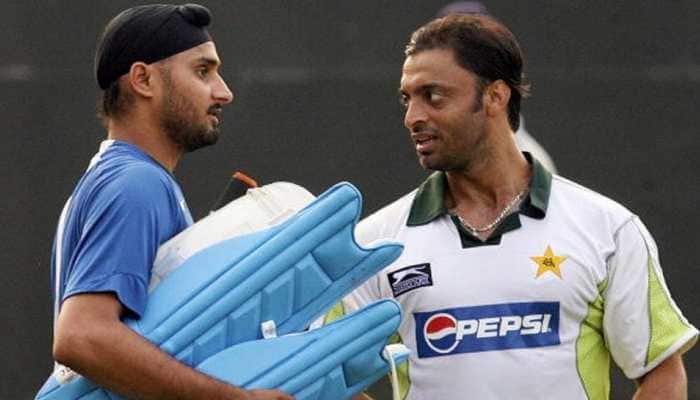 India vs Pakistan T20 World Cup 2021: Harbhajan Singh tells Shoaib Akhtar, ‘Pakistan should give walkover to India’