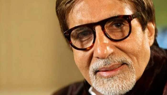 Amitabh Bachchan corrected by fan for misspelling Dussehra, latter says &#039;at least be meticulous about spelling&#039;