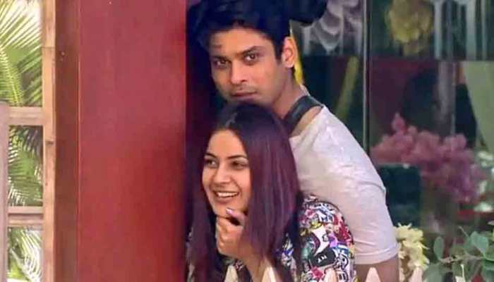 Shehnaaz Gill indirectly calls Sidharth Shukla her hero during Honsla Rakh promotions 