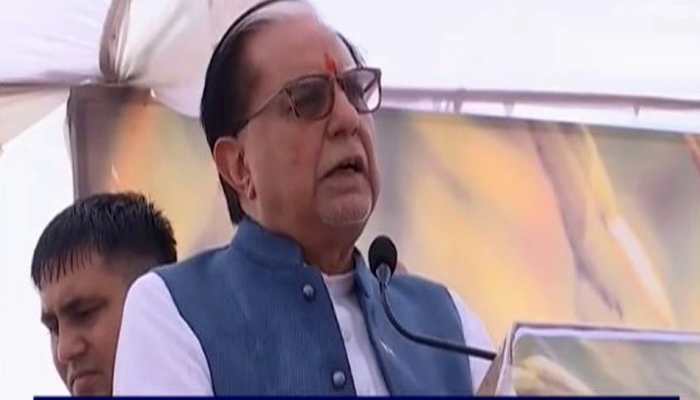 Rajya Sabha MP Subhash Chandra inaugurates annual fair at Agroha Dham