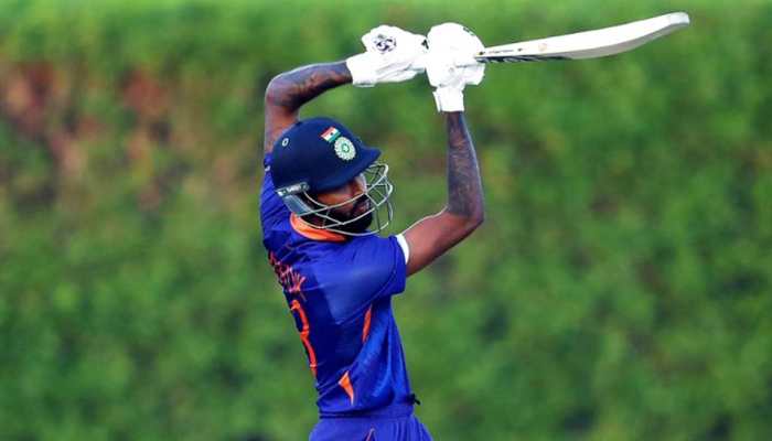 India vs Pakistan T20 World Cup 2021: Hardik Pandya not bowling is a huge concern for Virat Kohli’s side, says Aakash Chopra