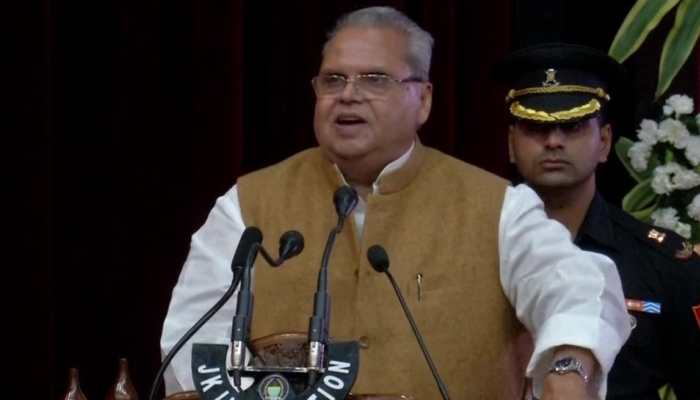 Was told I will get Rs 300-crore bribe if I clear deals of &#039;Ambani&#039;, &#039;RSS-linked man&#039;: Former J&amp;K Guv Satya Pal Malik 