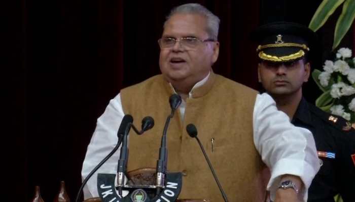 Was told I will get Rs 300-crore bribe if I clear deals of 'Ambani', 'RSS-linked man': Former J&amp;K Guv Satya Pal Malik 