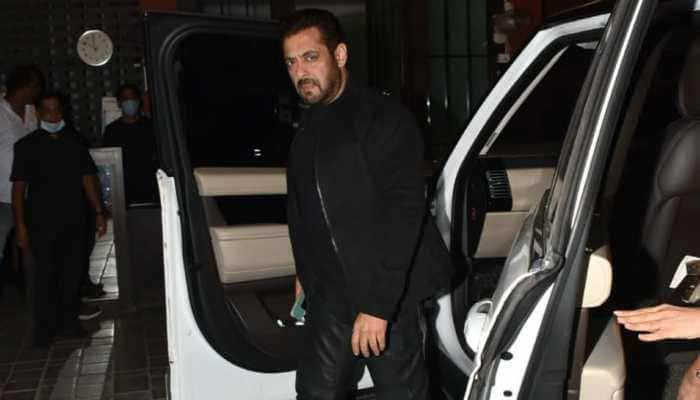 Salman Khan and ladylove Iulia Vantur twin in black outfits at Aayush Sharma bash, video goes viral!