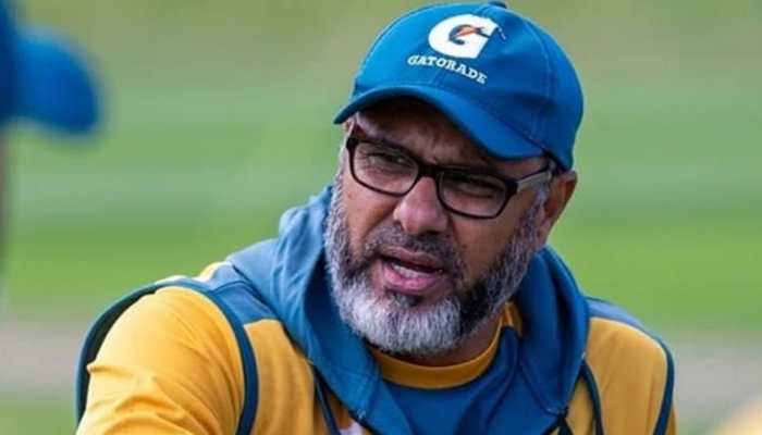 India vs Pakistan T20 World Cup: Waqar Younis apologises for &#039;Mohammad Rizwan offered Namaz in front of Hindus&#039; remark after row