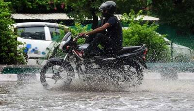 Weather forecast: IMD predicts heavy rainfall in 5 states, North India to see a dip in mercury 