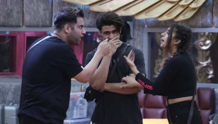Bigg Boss 15: Rajiv warns 'mera mooh mat khulwa' after Ieshaan says he's straight – Watch! 