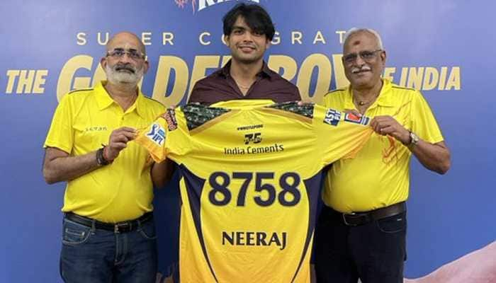 Chennai Super Kings honour Neeraj Chopra, reward Tokyo Olympic gold medalist with Rs 1 crore