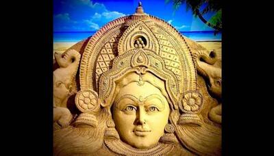 Dhanteras 2021: Sudarsan Pattnaik creates beautiful sand art of Mahalakshmi 
