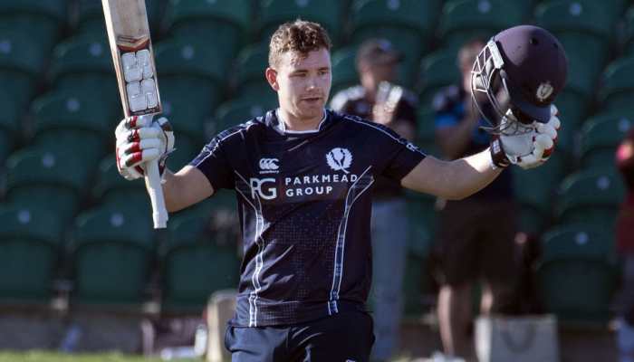 T20 World Cup 2021: &#039;Whole India is behind you&#039;, Scotland keeper Matthew Cross caught on stump mic cheering for Chris Greaves