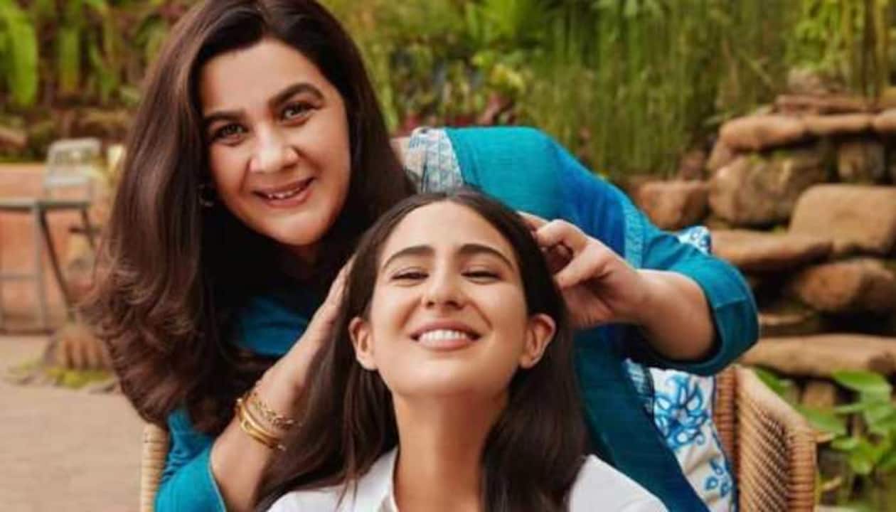 1260px x 720px - Sara Ali Khan reveals she thought her mom Amrita Singh ran a porn site when  she was a kid! | People News | Zee News
