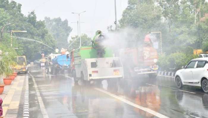 Delhi bans construction sites, sprinkles water on roads to control air pollution