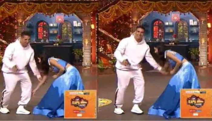 Katrina Kaif touches Akshay Kumar&#039;s feet after he complains about her to Kapil Sharma