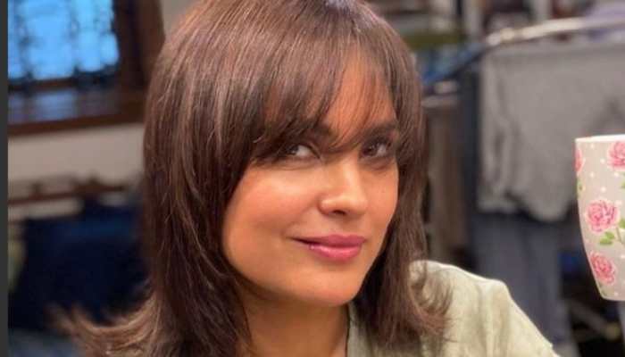 Lara Dutta reacts to dating app profile rumours after fans flood her feed with memes!