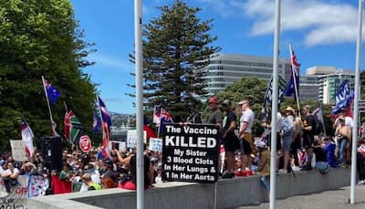 'Kiwis are not lab rats': Thousands protest in New Zealand against COVID-19 rules