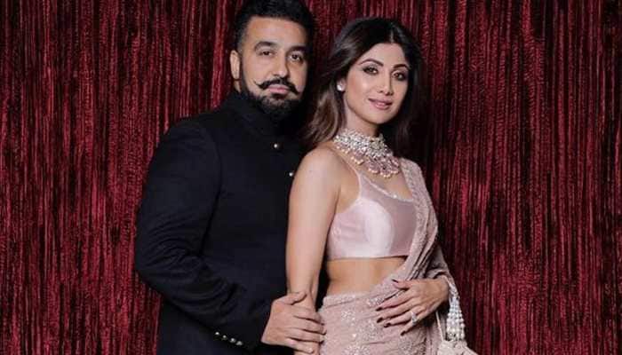 Hd Xxx Video Sexy Shilpa - Shilpa Shetty and hubby Raj Kundra make FIRST public appearance after porn  film controversy! | People News | Zee News
