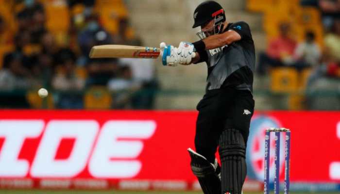 New Zealand vs England T20 World Cup 2021 semis: Dad travelled halfway around world to watch me play, says Daryl Mitchell New Zealand vs England T20 World Cup 2021 semis: Dad travelled halfway around world to watch me play, says Daryl Mitchell