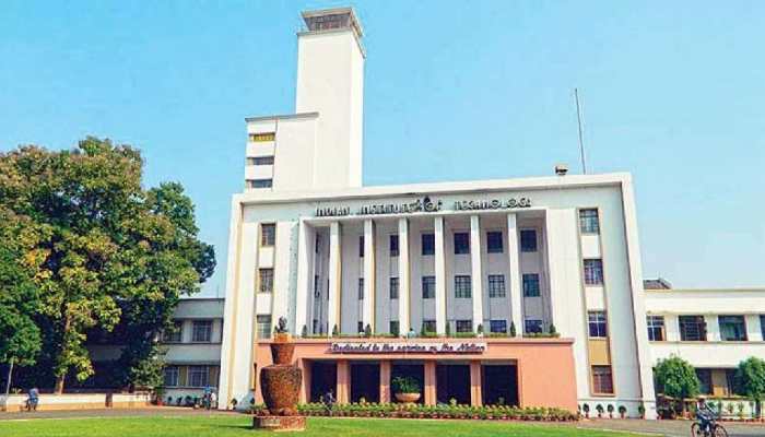 Four students from Bengaluru-based ed-tech startup ranked in top 1000 at JEE Advanced