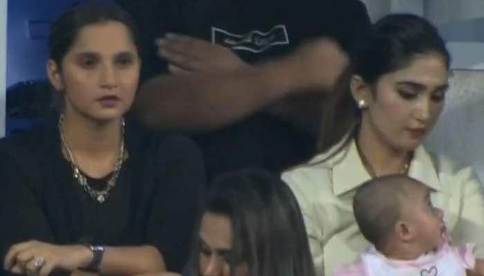 'Sania Mirza is clapping for enemy country Pakistan', Indian tennis star receives hate on Twitter