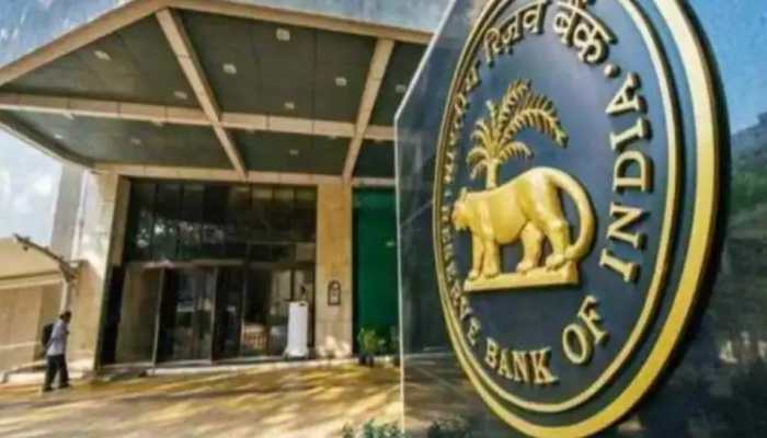 Rbi Asks Banks Not To Standardise Bad Loans On Just Getting Interest Payments Economy News Zee News