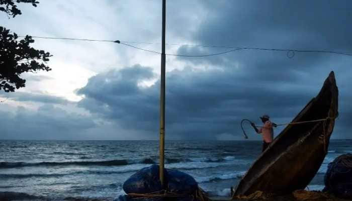 Heavy rain to lash Kerala today, IMD issues orange alert in six districts