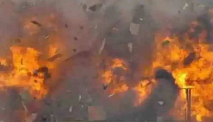 Pakistan: 2 police officers, 5 civilians injured in bomb blast in Quetta | World News | Zee News