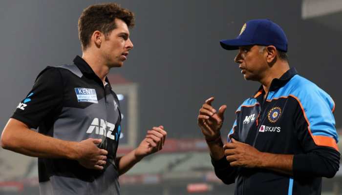 India vs New Zealand 2021: Coach Rahul Dravid feels team 'need to keep feet  on ground' after T20 series win | Cricket News | Zee News