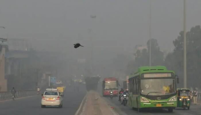 Delhi’s air quality slips to ‘very poor’ category, AQI at 330 today