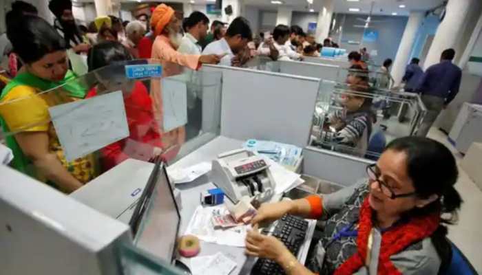 Centre to amend banking laws to facilitate privatisation of two PSU banks