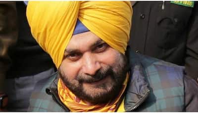 Navjot Singh Sidhu questions Punjab govt over blanket bail to ex-DGP