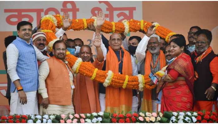 Uttar Pradesh wants &#039;baba&#039;, not &#039;bua&#039; or &#039;babua&#039;, says Rajnath Singh ahead of Assembly polls