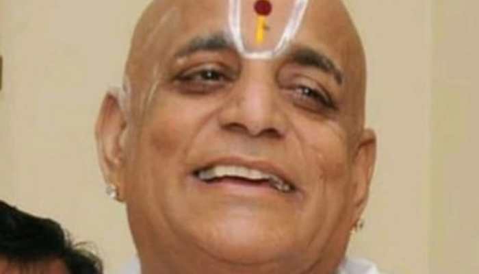 Dollar Seshadri, renowned priest of Tirumala Tirupati Devasthanams, dies of heart attack in Vishakapatnam