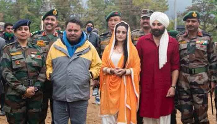 Sunny Deol-Ameesha Patel's look from 'Gadar 2' revealed