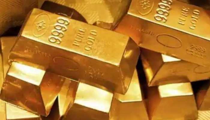 Gold Price Today, Dec 1: Gold slips Rs 302, silver declines Rs 81