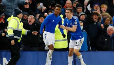 Watch: Late Demarai Gray show gives Everton 2-1 win over Arsenal