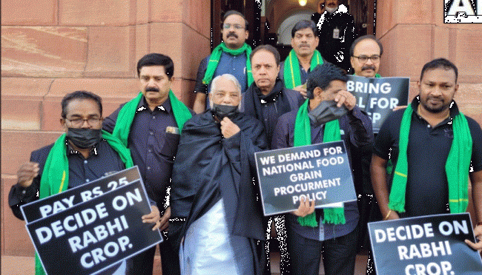 TRS decides to boycott Parliament session on issue of paddy procurement in Telangana