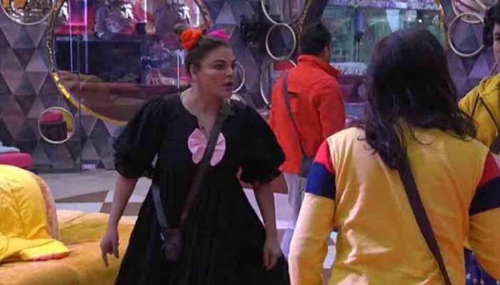 Bigg Boss 15 Day 66 written updates: Rakhi Sawant pulls Abhijit Bichukale&#039;s hair for calling Ritesh &#039;bhade ka pati&#039;