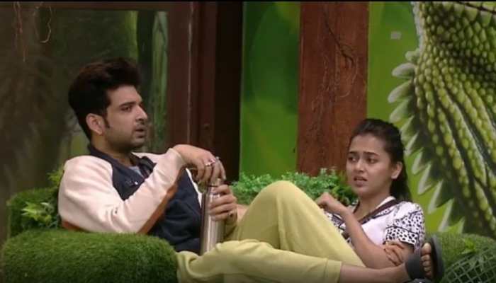 Bigg Boss 15: Crack in Karan Kundrra and Tejasswi Prakash’s relationship; former says &#039;It&#039;s not working out&#039;!