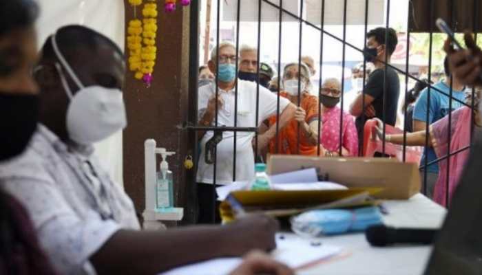 India records 7,350 new COVID-19 cases, 202 deaths in last 24 hours