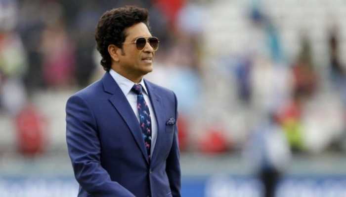 Sachin Tendulkar consoles Lewis Hamilton after F1 title loss, tweet goes viral