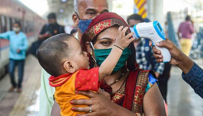 India reports 6,984 new COVID-19 infections, active cases decline to 87,562 