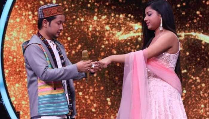 Indian Idol 12 winner Pawandeep Rajan, Arunita Kanjilal&#039;s WEDDING pic goes viral, fans go berserk - See inside